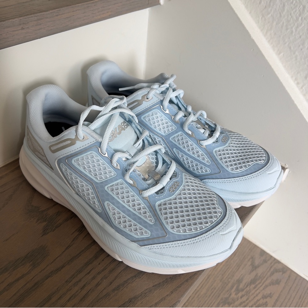 NWOB HOKA Clifton One9 Sneakers in Clear Lake Blue / White - Picture 4 of 8